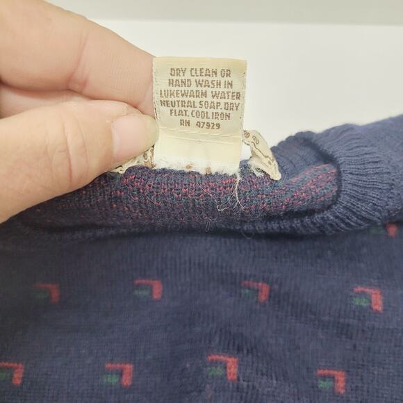 Vintage Tricots St Raphael Sweater Mens XS/Small Navy Knit 100% Pure New Wool - Picture 3 of 9
